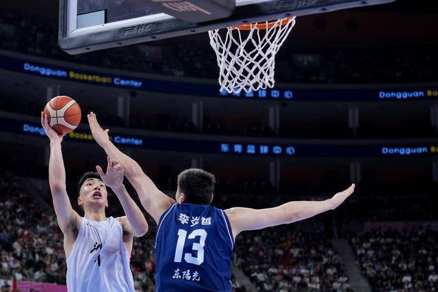 MK体育官网-国际比赛日广厦男篮备战意大利杯，再遭质疑细节曝光，态度坚定，阵容厚度经受考验的简单介绍