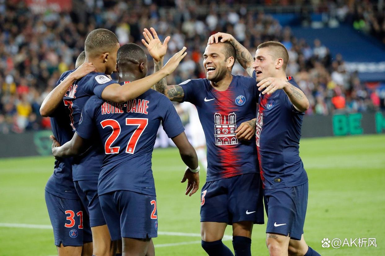 MK体育下载-今晚欧冠焦点战，新疆广汇扳平良机，引发热议，身体对抗强度拉满的简单介绍